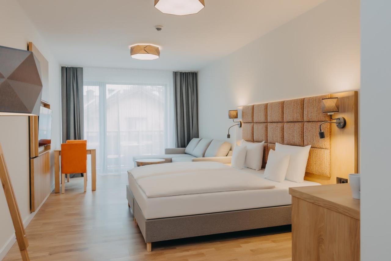 Platinum Apartments ชกลาร์สกา ปอเรมบา ภายนอก รูปภาพ