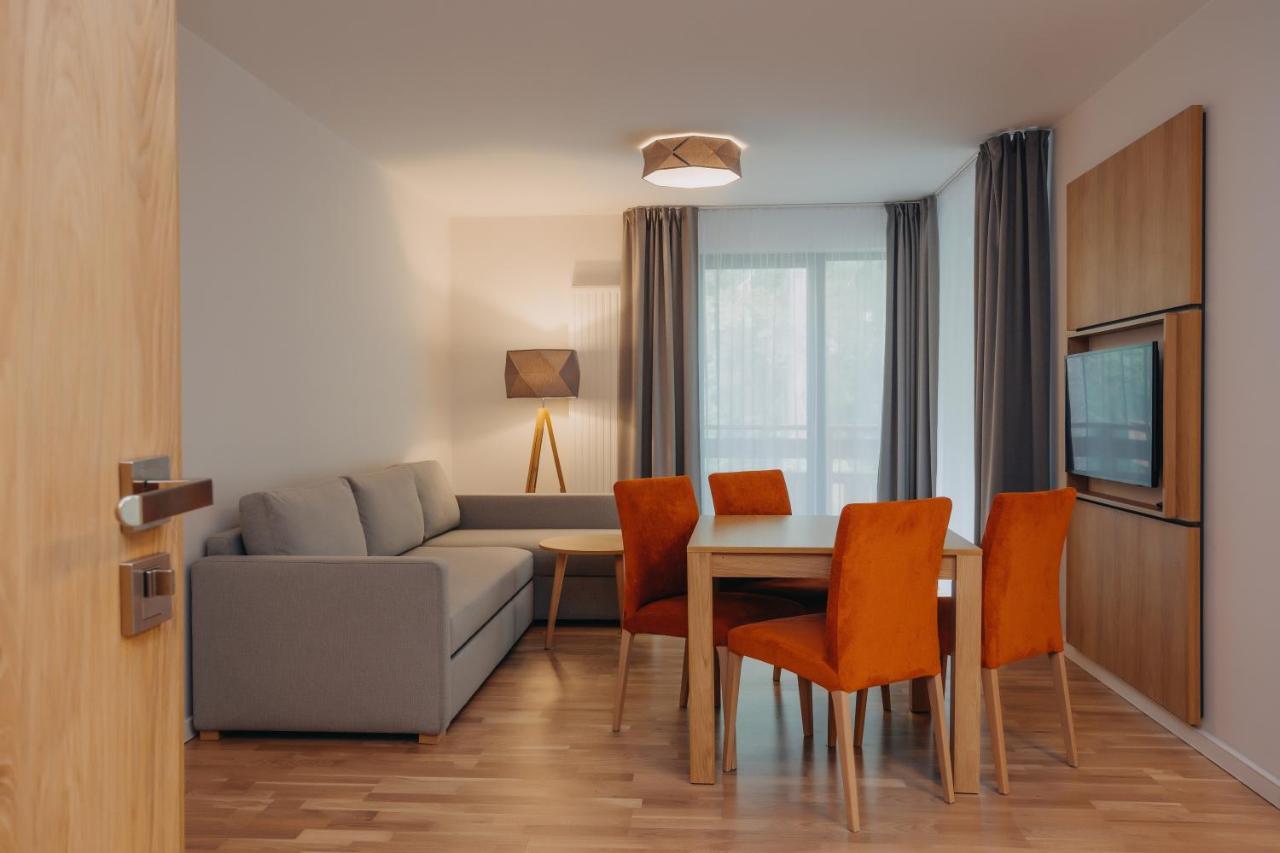 Platinum Apartments ชกลาร์สกา ปอเรมบา ภายนอก รูปภาพ