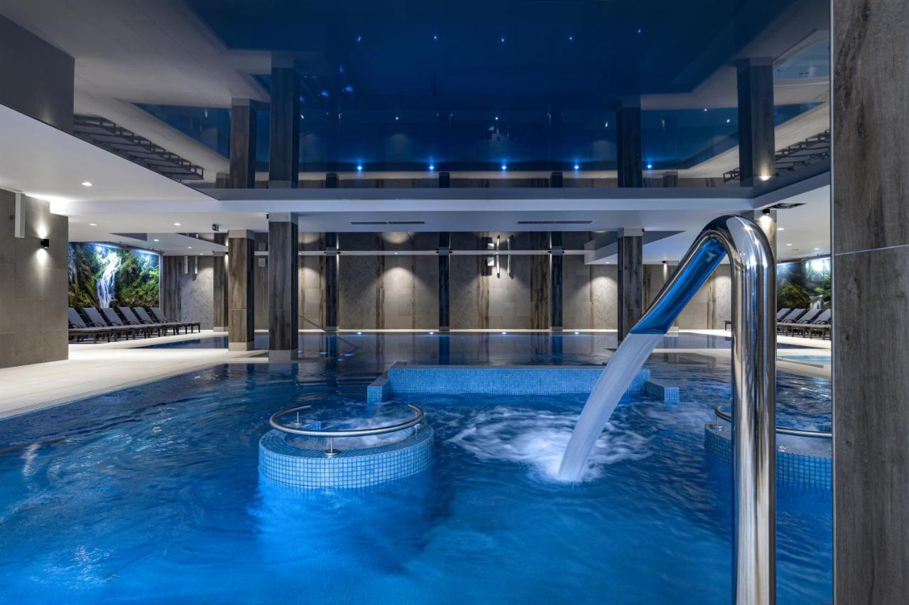 Platinum Apartments ชกลาร์สกา ปอเรมบา ภายนอก รูปภาพ